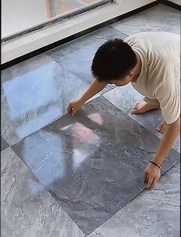 Laminat: Yapışqan laminat və mərmər. PVC materialı olan arxasi özü yapişqanlı — 12