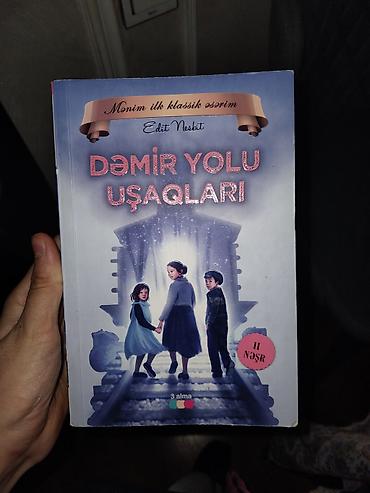 Kitablar və jurnallar: Edit Nesbitin **“Dəmir yolu uşaqları”** adlı kitabı.Bir-iki yerində — 1