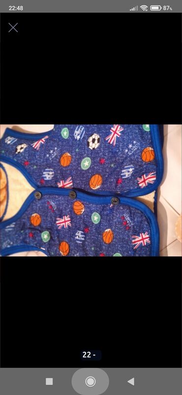 Paltolar: Satilir ucuz giymete 10manat Uwag paltari 1 manata — 20