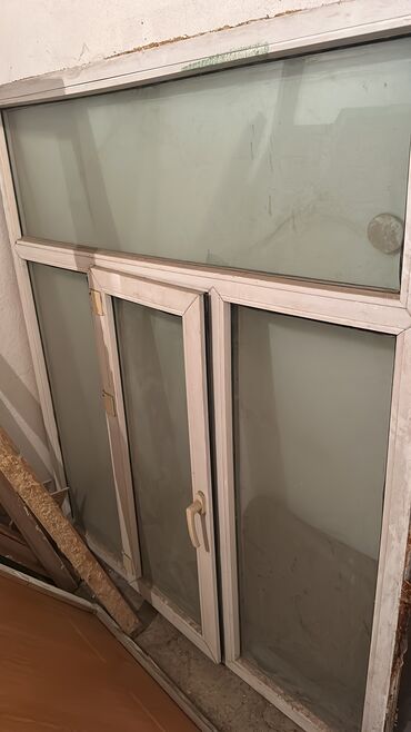 Окна: Пластиковое окно, Поворотное, цвет - Белый, Б/у, 170 *150, Самовывоз