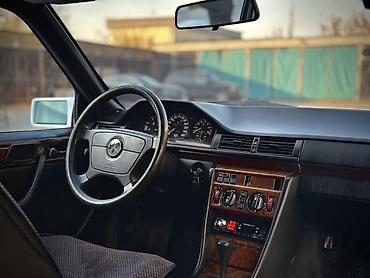 k 7: Mercedes-Benz W124: 1993 г., 3.2 л, Автомат, Бензин, Седан — 6