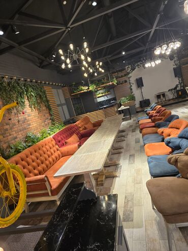 Sifarişlə restoran üçün masa və oturacaq dəstləri: Stullar ilə, Kvadrat masa, 2 nəfər — 6