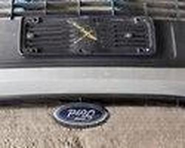 Branici: Prednji branik fokus 2 za ford focus od 2005. Do 2006. God. | ford — 23