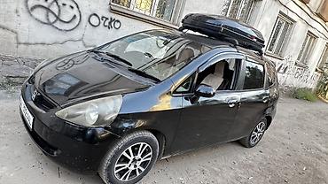 Honda Fit: 2002 г., 1.3 л, Автомат, Бензин, Хэтчбэк