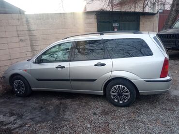 Ford: Ford Focus: 2001 г., 1.6 л, Механика, Бензин, Универсал