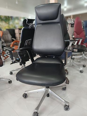 təzə mebellər: Ofis kreslosu – yüksək arxalı, erqonomik dizayn - Material: yumşaq — 3