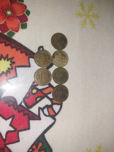 Əskinaslar: Maraqlanan elaqe saxlasın yazsın 0516556813 — 55