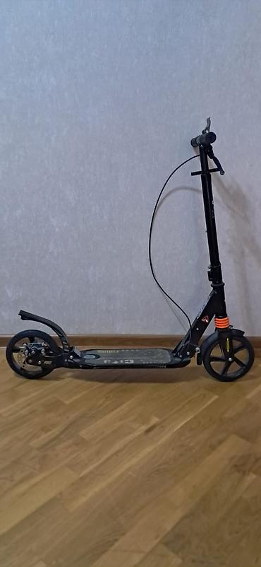Şəhər skuterı – City Riding Xüsusiyyətlər: - Mexaniki (ayaqla