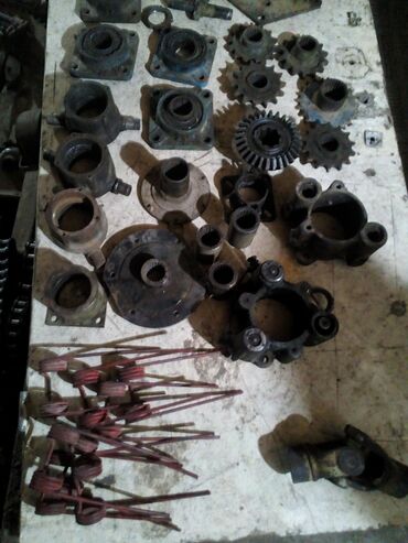 Другие автозапчасти: , вариатора нет, нет нет,что на фото других запчастей нет есть — 1