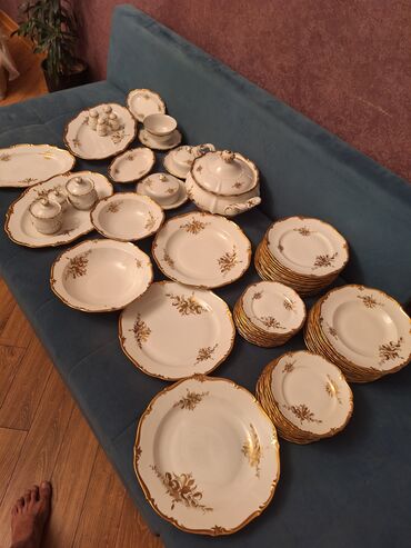 Nahar dəstləri və servizlər: Nahar dəsti, 12 nəfərlik — 7