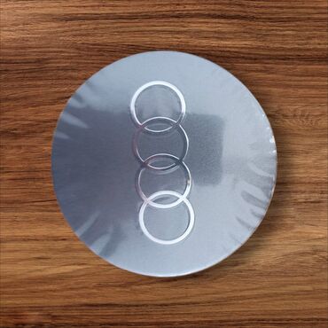 ремонт швейных машин: Audi diskləri üçün mərkəz nişanı (emblem) – 4 ədəd set - Rəng: gümüşü