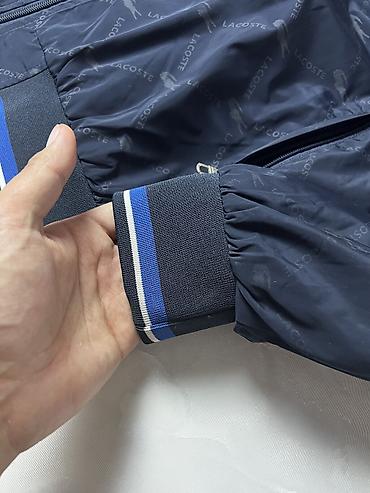 Эркектер кийими: Эркектердин курткасы, 2XL, Lacoste, Колдонулган, түсү - Көк, Акылуу жеткирүү — 5