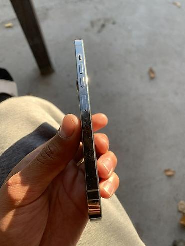 ea play: IPhone 13 Pro Max, Б/у, 1 ТБ, Графит, Зарядное устройство, Чехол, Кабель, 79 % — 2