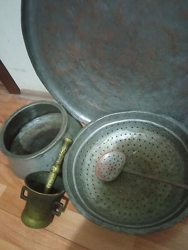 dibçək qabları: Antik mis və tunc mətbəx ləvazimatları dəsti - Böyük mis sini/tray – — 3