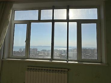 aluminium qapi pencere: PVC materiallı, ağ rəngdə böyük panoram pəncərə sistemi. - Dörd — 2