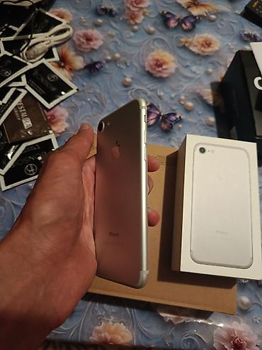IPhone 7, 32 GB, Gümüşü, Barmaq izi