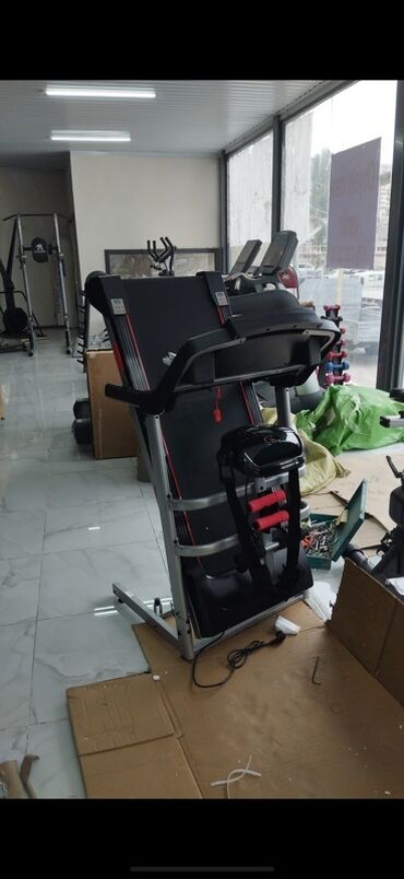 пианино беларусь ссср цена: 4.0HP mühərrik gücünə malik bu qaçış aparatı evdə və ya idman zalında