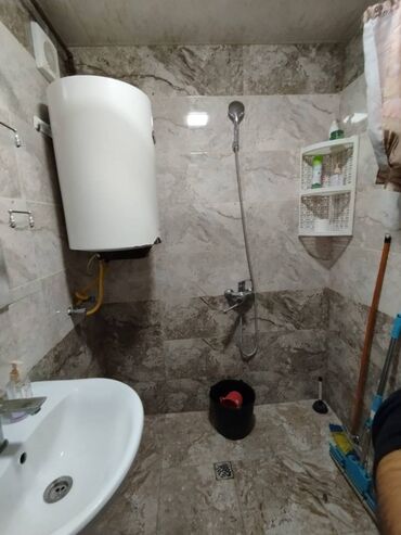 Uzunmüddətli kirayə mənzillər: Yasamal rayonu, İnşaatçılar metrostansiyasının yaxınlığında, Mirəli — 9