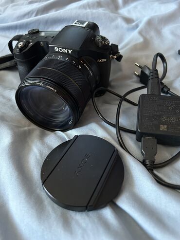 куплю пленочные фотоаппараты: Sony RX10lllmark с Белгии 10/10