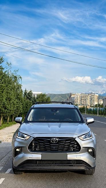 highlander 2017: Toyota Highlander: 2023 г., 2.4 л, Автомат, Бензин, Кроссовер — 1