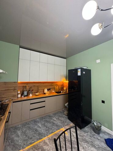 продаю дом восход: 🏡 Продаётся современный 2-этажный дом с навесом и террасой 📍 Локация