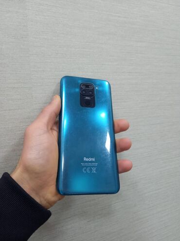 Digər mobil telefonlar: Satılır: 3 ədəd smartfon (şəkillərdə) 1) Apple iPhone (qara rəng) - — 3