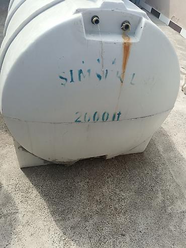 Baklar və çənlər: Bak, Plastik, 2000 l l, İşlənmiş — 3