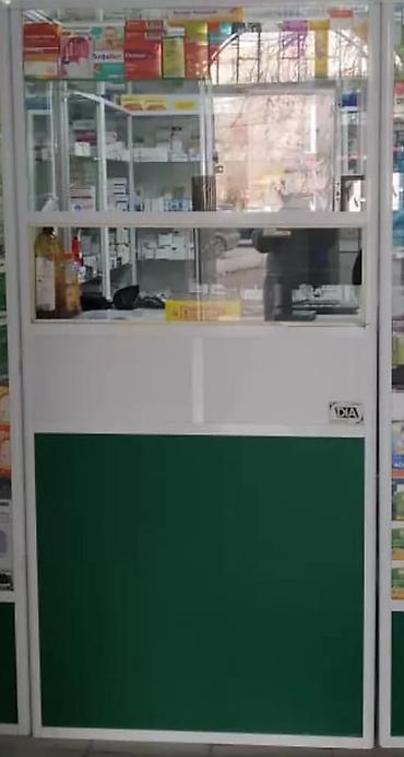 Торговое оборудование: Продаю торговое оборудование

1) ДВЕРЬ 
2) КАССА (окошка, задвижка) — 3