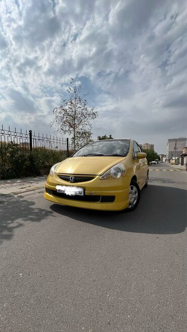 хонда jazz: Honda Fit: 2005 г., 1.3 л, Вариатор, Бензин, Хетчбек