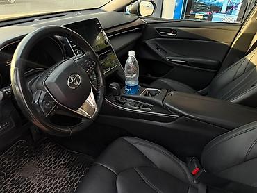lancer 9: Toyota Avalon: 2018 г., 2.5 л, Автомат, Гибрид, Седан — 3