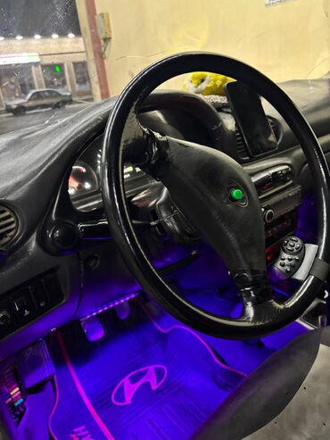 Hyundai: Hyundai Accent: 1.5 l | Sedan — 16