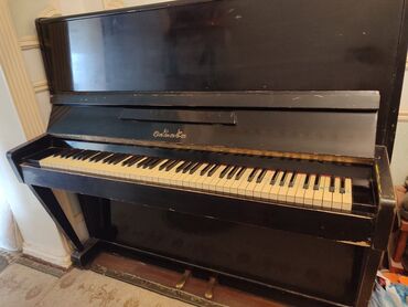 Klavişli alətlər: Piano, Akustik, İşlənmiş, Ünvandan götürmə