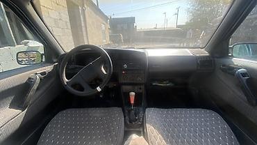 Volkswagen: Volkswagen Passat: 1992 г., 1.8 л, Механика, Бензин, Универсал — 5