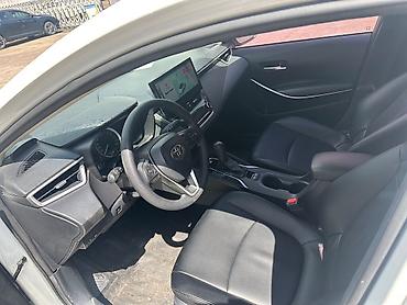 Продажа авто: Toyota Corolla: 2019 г., 1.8 л, Вариатор, Гибрид, Седан — 5