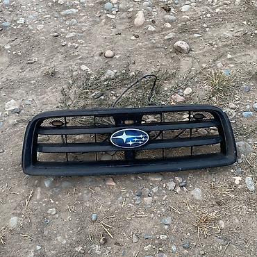 Решетка радиатора Subaru 2002 г., Б/у, Оригинал