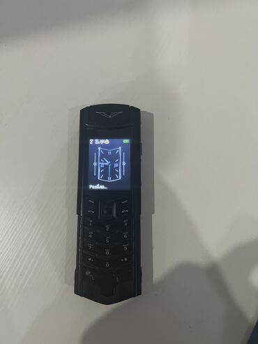 бу плазма телевизор: Vertu Signature Touch, Б/у, < 2 ГБ, цвет - Черный, 2 SIM