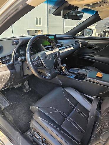 Lexus: Lexus ES: 2020 г., 2.5 л, Гибрид — 19