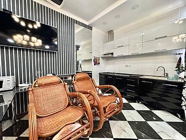 Продажа коттеджей и домов: 🔥 Трёхуровневый особняк премиум-класса в сердце Бишкека — ул — 5