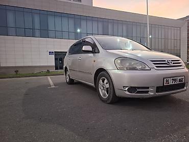 byd e9 1: Toyota Ipsum: 2003 г., 2.4 л, Автомат, Бензин, Минивэн — 1