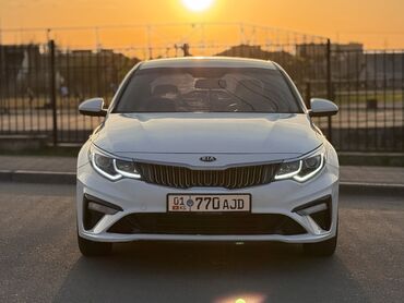 капият: Kia K5: 2019 г., 2 л, Типтроник, Газ, Седан