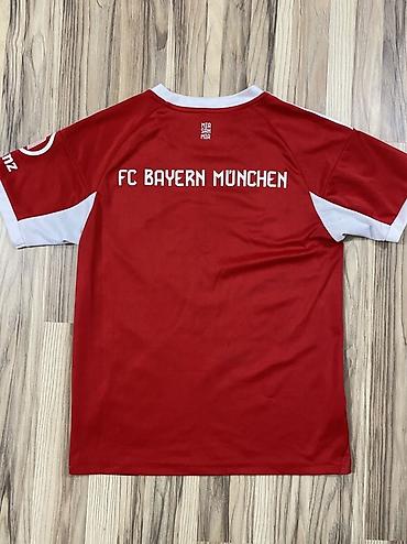 concept 2: Игровая футболка FC Bayern München (домашняя) (Без спонсорской — 2