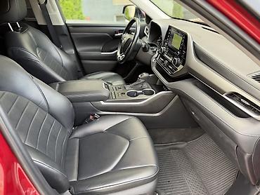 Toyota: Toyota Highlander: 2020 г., 3.5 л, Автомат, Бензин, Кроссовер — 7