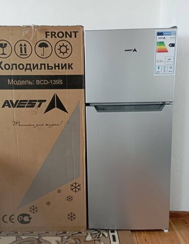 холодильники бу продаю: Холодильник Avest, Б/у, Двухкамерный, 48 * 110 *