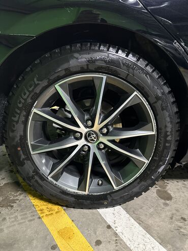 Toyota: Toyota Camry: 2017 г., 2.5 л, Автомат, Бензин, Седан — 15