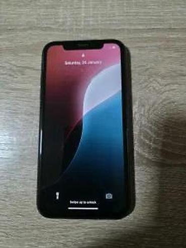 Apple iPhone: Iphone XR 64GB Nema Icloud Sim free. Prodajem Iphone XR, koristila ga — 5