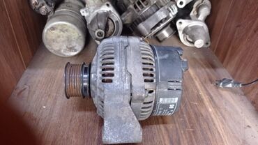 Soyutma və qızdırma sistemləri: Mercedes dinamosu 111 mator.14V, 90 Amper.Tam işləkdir.Usta terefindən