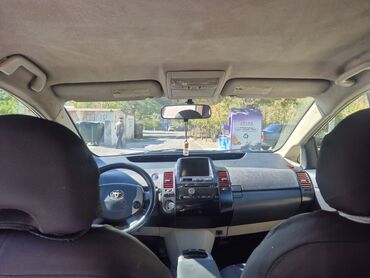 Nəqliyyat vasitəsinin icarəsi: Günlük, Toyota, Depozitlə, Qalmaq şərti ilə — 9