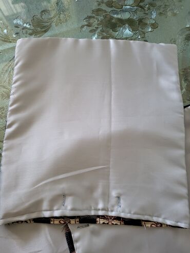 Posteljina: Vintaz nove ukrasne jastucnice. Jastucnice komada 3 u na lalafo.rs — 6 Posteljina: Vintaz nove ukrasne jastucnice. Jastucnice komada 3 u — 6