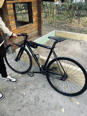 система для велосипеда: Продаю фикс Рама iris алюм Вилка нн алюм Система нн стрепы master