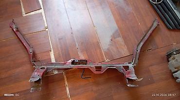 Mercedes A klass w168ön panel dayağı (radiator paneli/braket). -